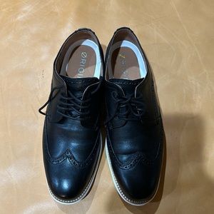 Mens Cole Haan black original grand size 11 1/2 W. Worn once. EUC. Leather.